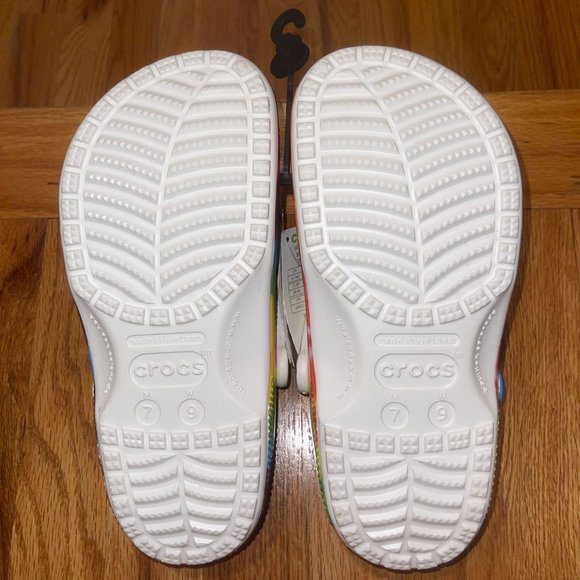 Crocs - Picture 8 of 8